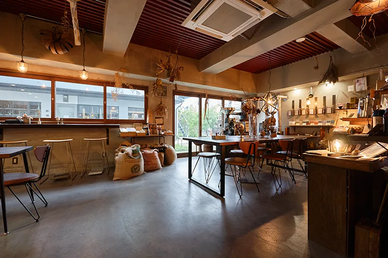 Roastery Cafe Tabinone